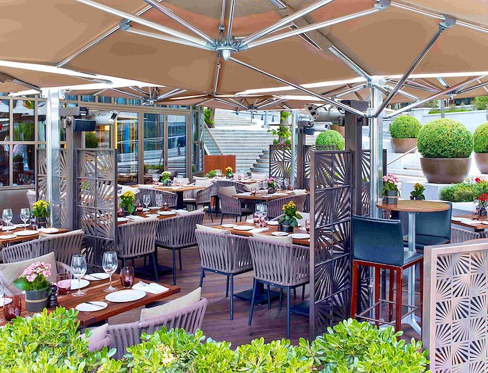 ST. REGIS BRASSERIE